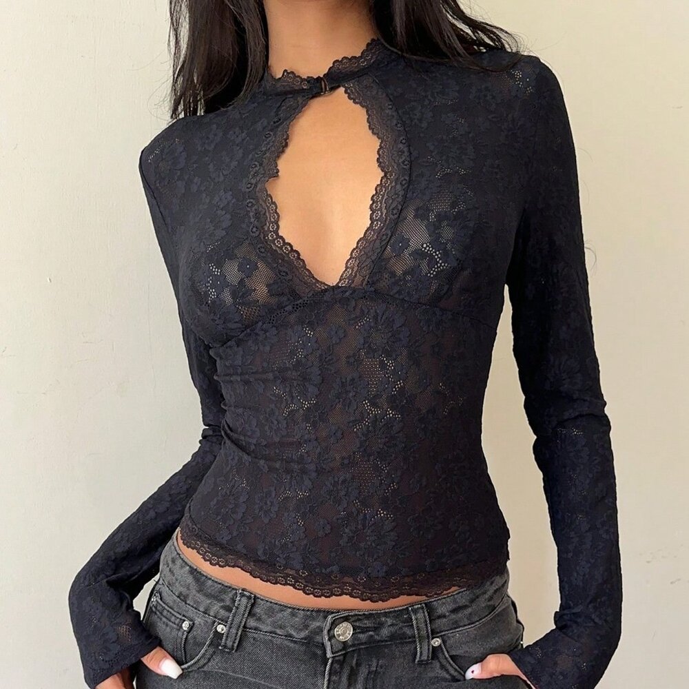 Black Elegant Women's Sexy Lace Long Sleeve Blouse - Picture 4 of 8